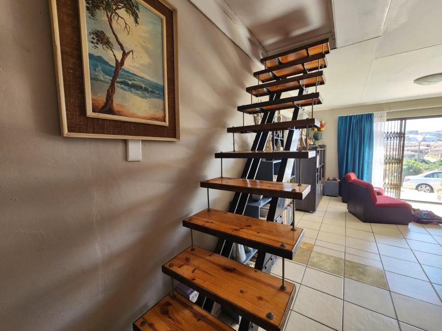 3 Bedroom Property for Sale in Vakansieplaas Western Cape